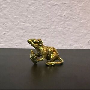 Mini Small Brass Mouse Holding Corn Figurine